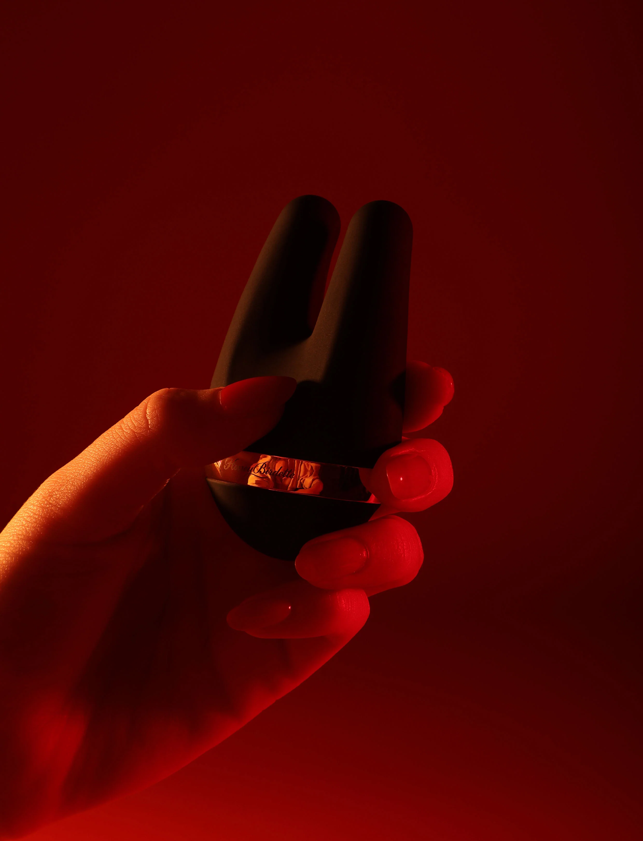 Venus Black - Image 3