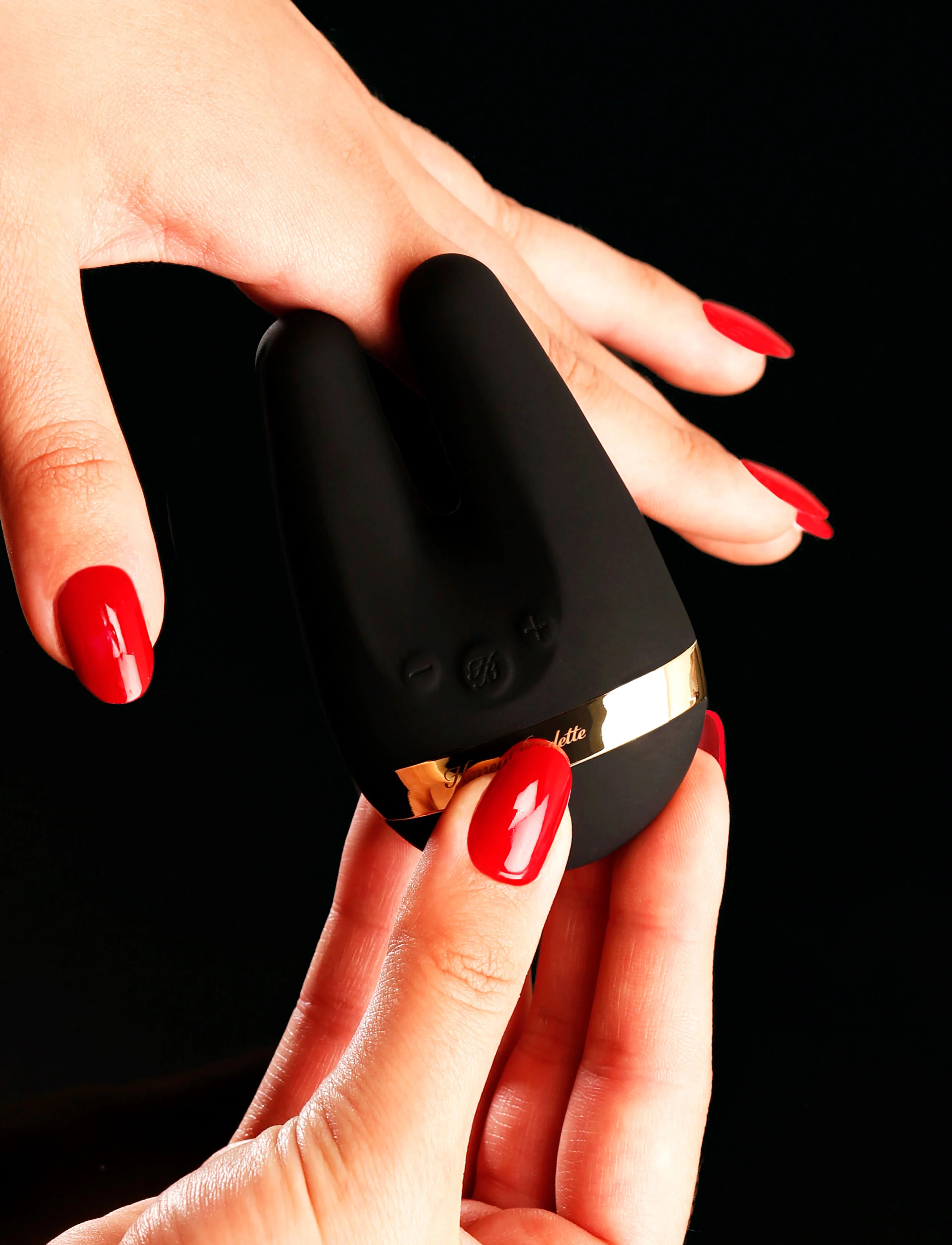 Venus Black - Image 8